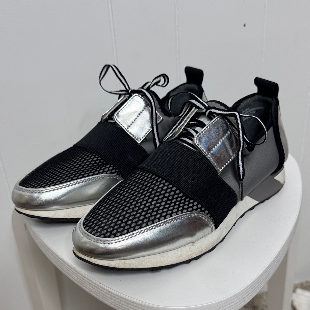 C est 1946 silver black sneakers women’s 9